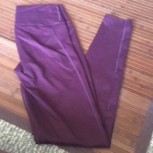 NEVER WORN Fabletics leggings